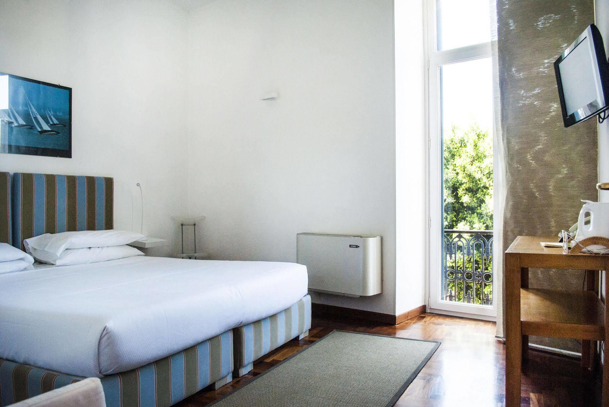 L'Approdo Delle Sirene Bed & Breakfast Siraküza Dış mekan fotoğraf